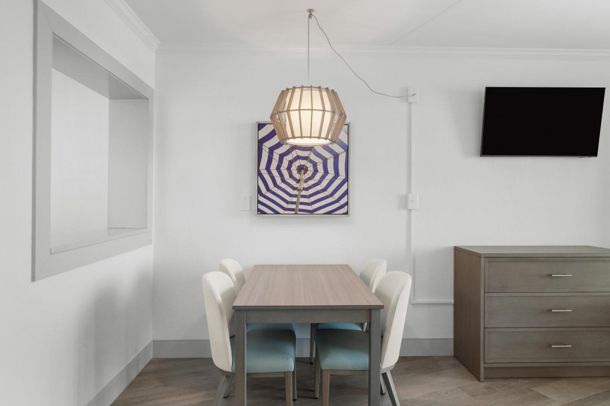 מלון מירטל ביץ' Compass Cove מראה חיצוני תמונה